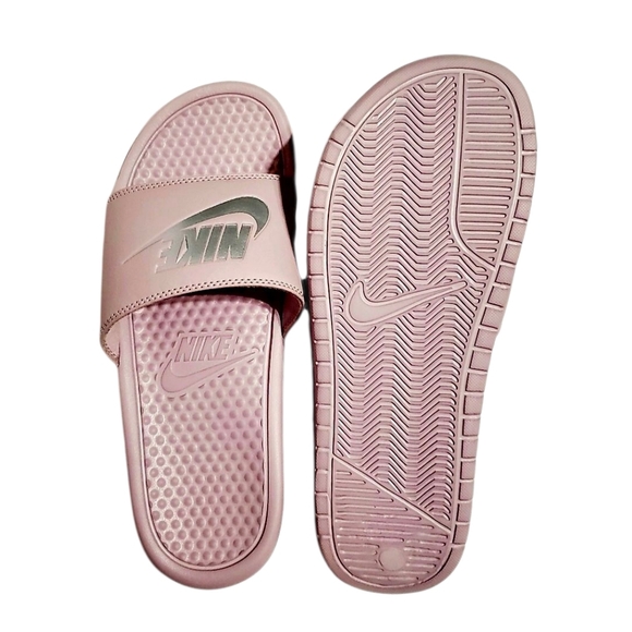 Nike Women's Gymnastics Shoe Sandals Size 9 - Picture 10 of 16